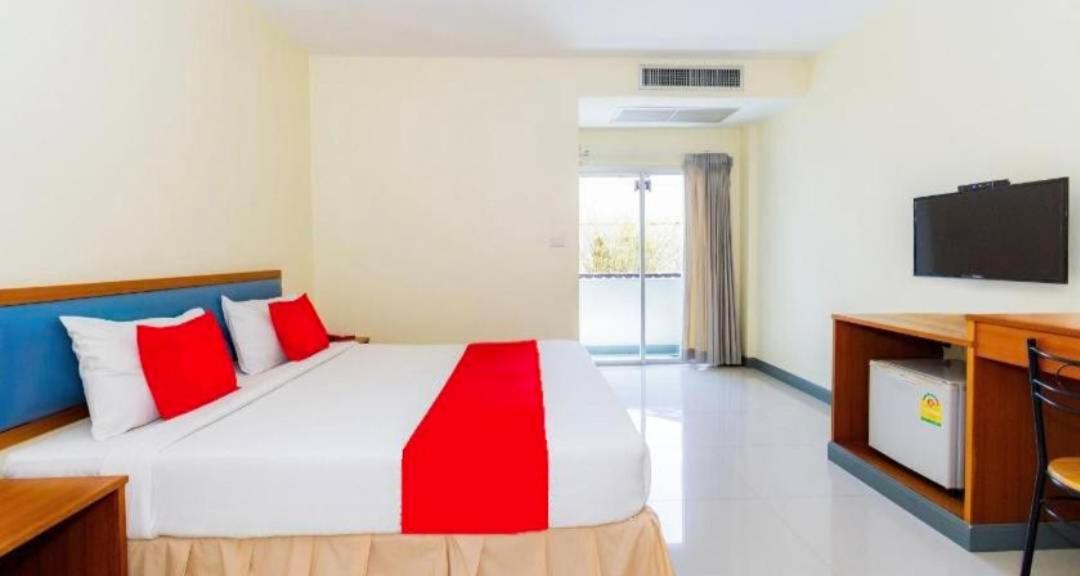 OYO 382 Baan Poemsuk Hotel Hua Hin Bagian luar foto