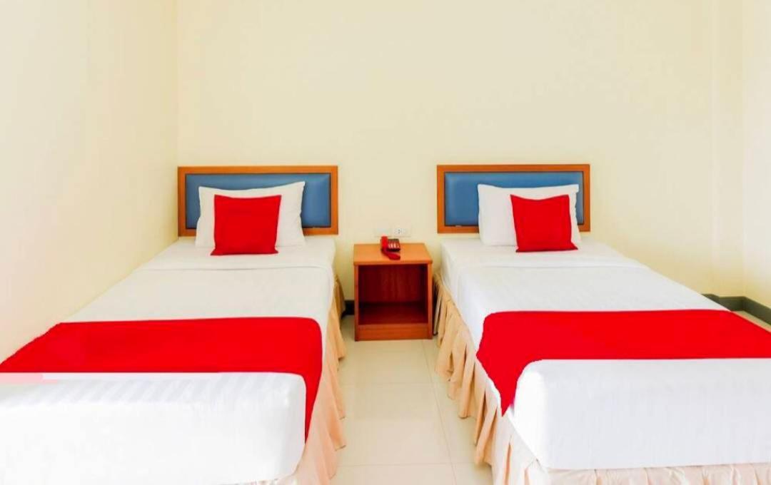 OYO 382 Baan Poemsuk Hotel Hua Hin Bagian luar foto